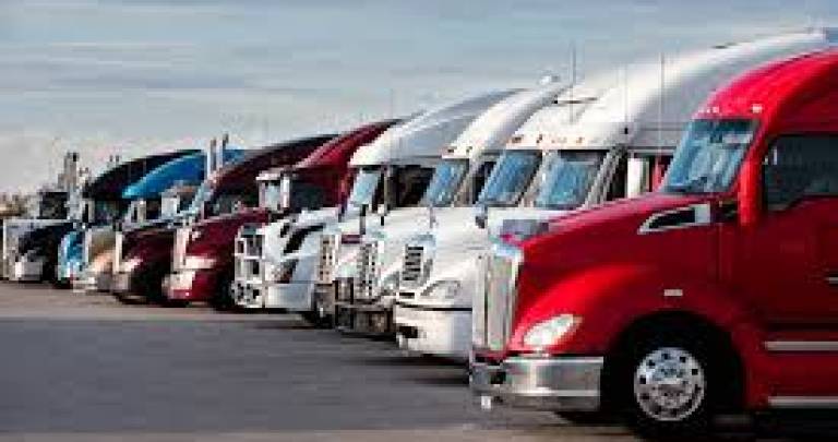 L'industrie de la construction se positionne en faveur du libre marché dans l'industrie du camionnage
